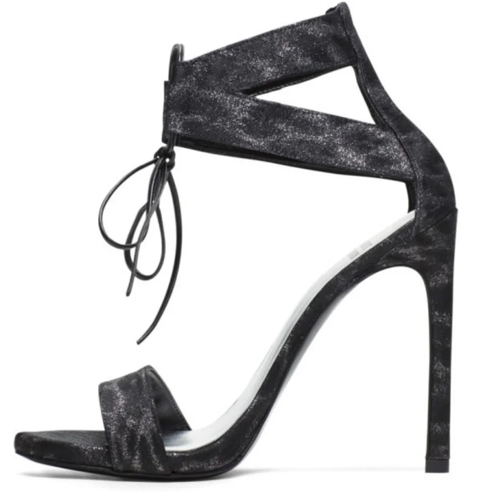 NEW Stuart Weitzman Tynela Ankle Tie Sandal in‎ Black Size 9.5